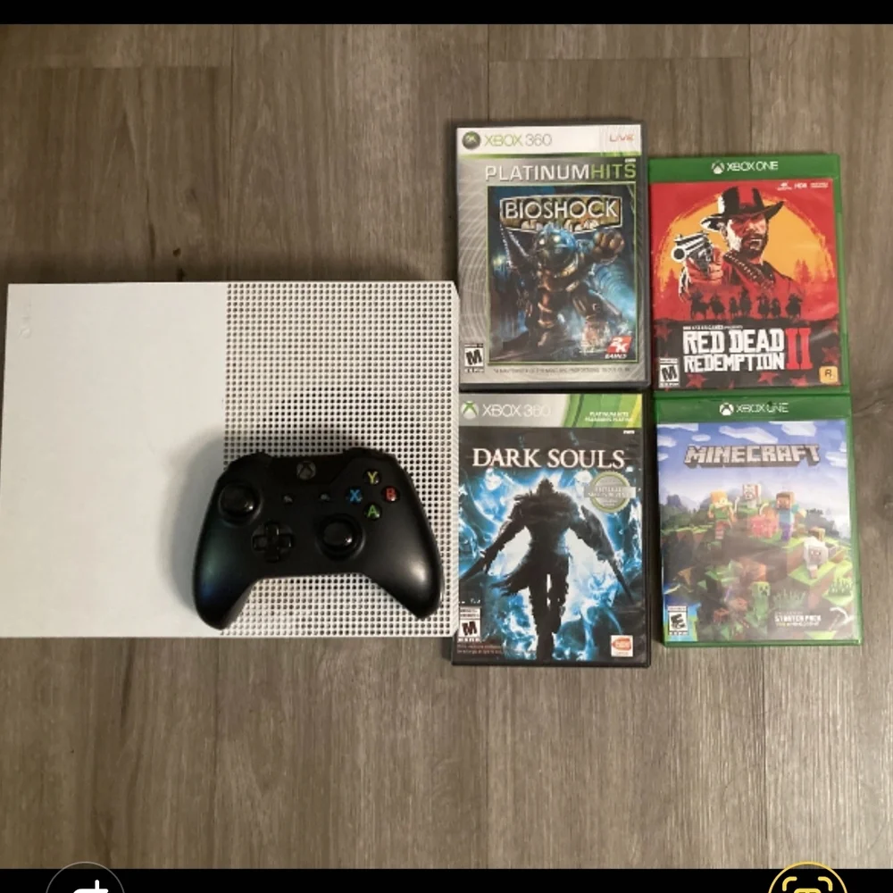 White and Black Series S Console with Wireless Controller